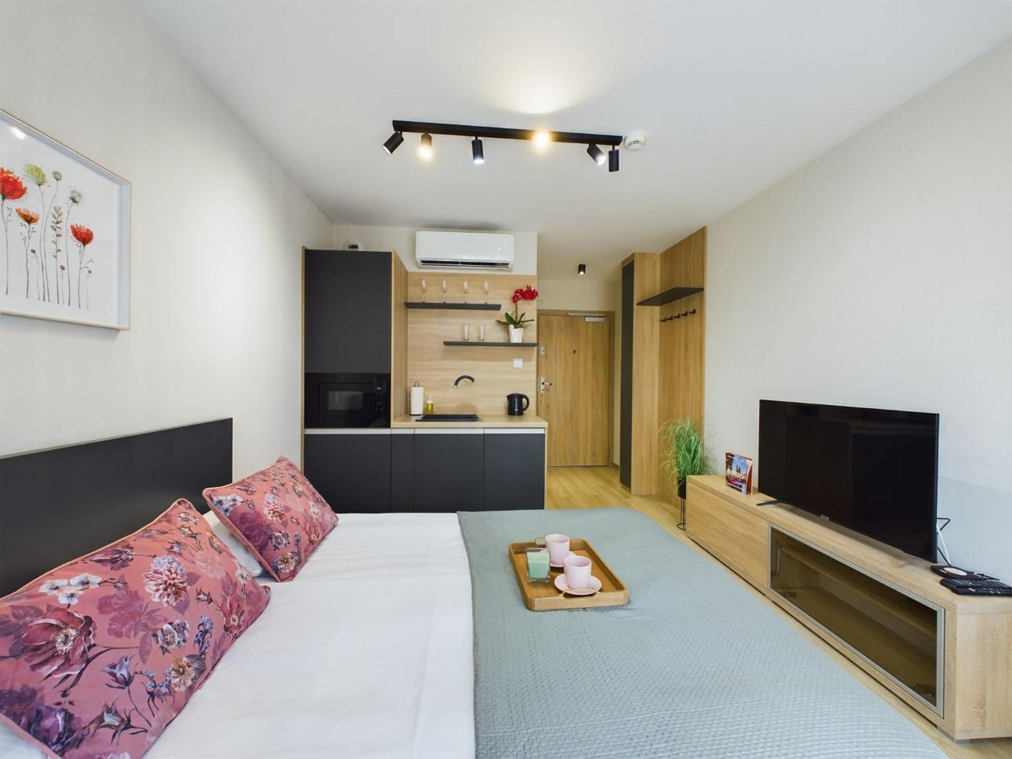 Modern Studios With Air Conditioning In Downtown Krakow By Noclegi Renters Exterior photo